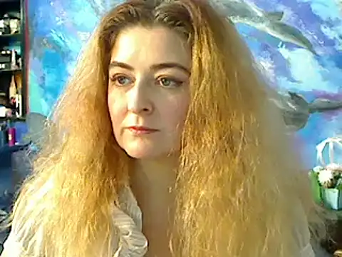 Snapshot of Helen1974 chatting on December 11, 2024, 4:28 am Helen1974 online show from December 11, 2024, 4:28 am