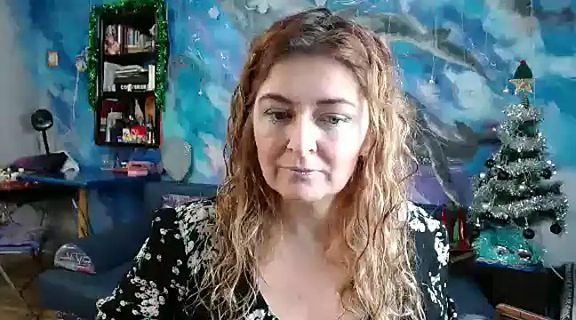 Snapshot of Helen1974 chatting on January 4, 2025, 11:38 pm Helen1974 online show from January 4, 2025, 11:38 pm