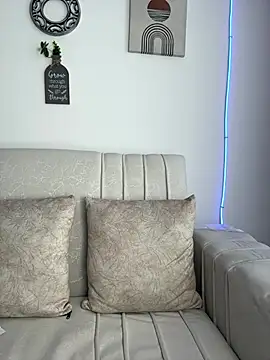 Seized lust online show from April 4, 2026, 5:21 pm