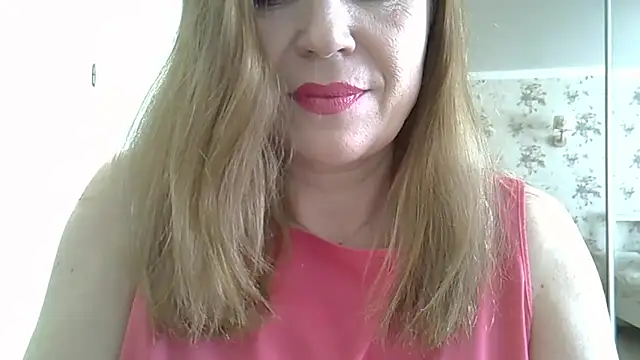 Snapshot of Alexandra-Rosee chatting on February 18, 2026, 7:37 am Alexandra-Rosee online show from February 18, 2026, 7:37 am