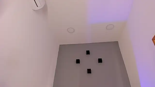 sophiarossee  online show from March 4, 2025, 3:37 pm