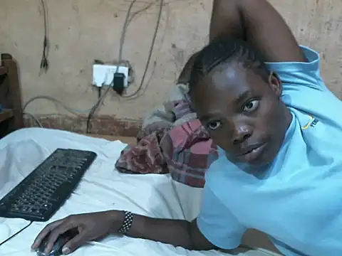 cute naimah online show from May 3, 2026, 7:31 pm