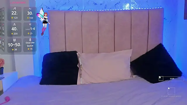 sexylaurita online show from November 12, 2025, 1:33 pm