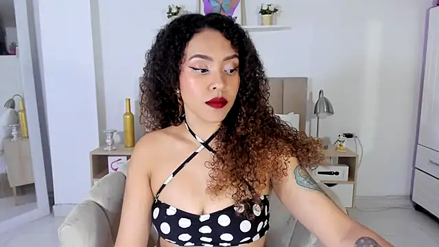 Zoe Gruber online show from May 29, 2026, 11:58 pm