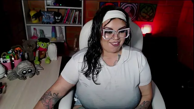 Snapshot of juliette_rd chatting on November 12, 2025, 3:07 am juliette rd online show from November 12, 2025, 3:07 am