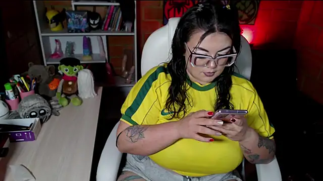 Snapshot of juliette_rd chatting on November 29, 2025, 7:44 am juliette rd online show from November 29, 2025, 7:44 am