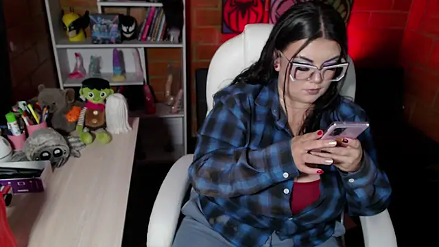 Snapshot of juliette_rd chatting on November 30, 2025, 11:14 am juliette rd online show from November 30, 2025, 11:14 am