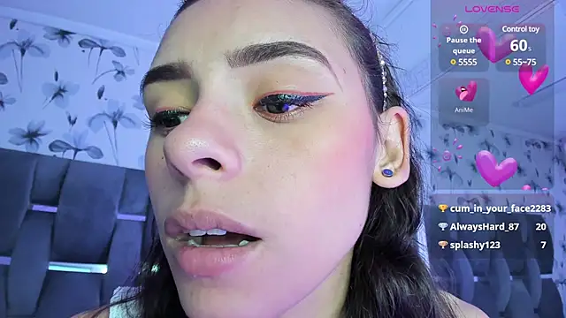 Ehotloveaxxx online show from January 25, 2025, 3:41 pm