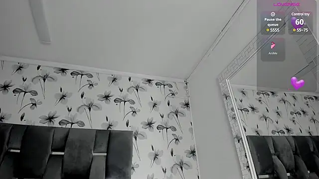 Ehotloveaxxx online show from February 6, 2025, 2:58 pm