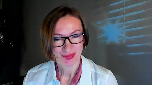 Snapshot of Dorothy_Meyer chatting on January 25, 2025, 2:26 am Dorothy Meyer online show from January 25, 2025, 2:26 am