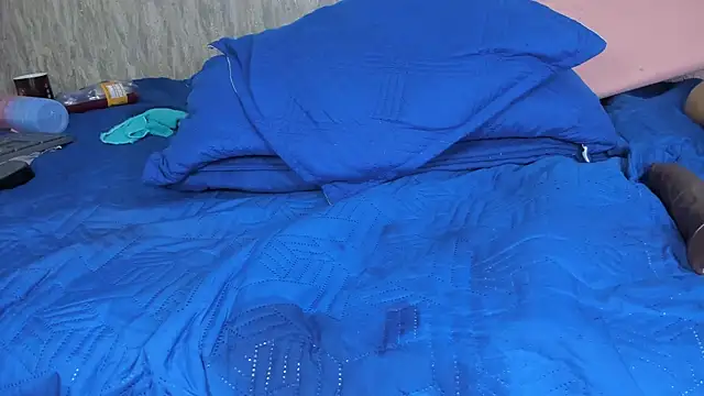 violett lo online show from January 31, 2025, 6:13 am