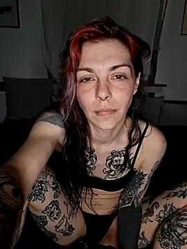 Snapshot of SophiaBlackfoxx chatting on April 17, 2026, 9:07 pm SophiaBlackfoxx online show from April 17, 2026, 9:07 pm