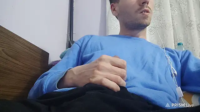 Snapshot of _Hocthus_ chatting on January 24, 2025, 5:53 pm Hocthus online show from January 24, 2025, 5:53 pm