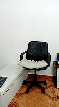 madonna101 online show from March 8, 2025, 12:44 am