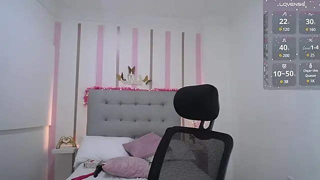 Mariana Rojas online show from January 28, 2025, 8:36 am