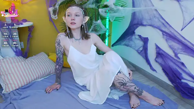 lessysweety online show from October 24, 2025, 3:03 am