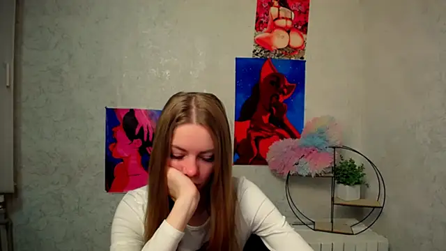 Snapshot of AliceFlirtt_ chatting on November 21, 2025, 7:40 am AliceFlirtt online show from November 21, 2025, 7:40 am