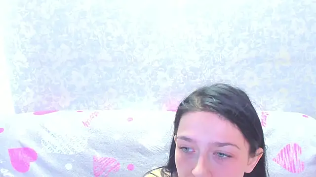 Vanessa Florence online show from June 7, 2026, 1:10 am