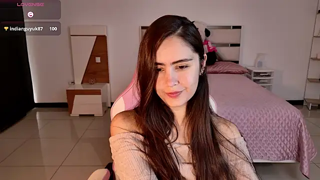 AllisonPalmer online show from December 14, 2025, 1:38 pm