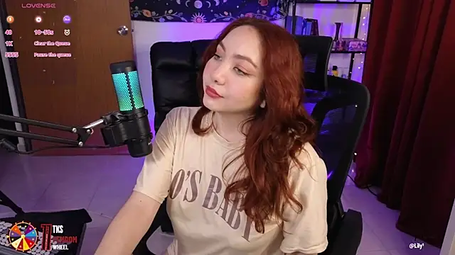 LilyVelvett online show from February 4, 2025, 4:26 am