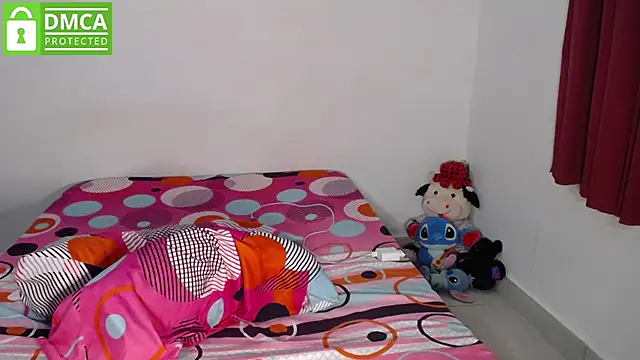 Snapshot of susana2523 chatting on October 7, 2025, 5:26 am susana2523 online show from October 7, 2025, 5:26 am