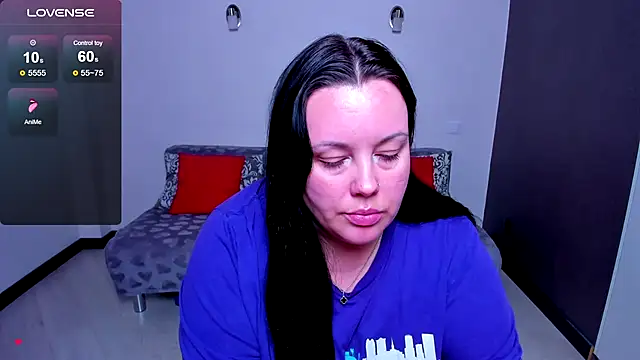 Snapshot of BubbleEmma chatting on May 15, 2026, 1:07 pm BubbleEmma online show from May 15, 2026, 1:07 pm