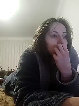 emeli moon online show from January 28, 2025, 9:08 pm