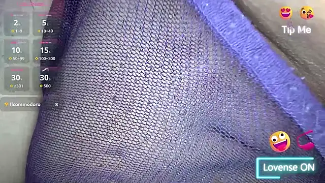 Snapshot of white_sexy_ chatting on February 11, 2026, 11:54 pm white sexy online show from February 11, 2026, 11:54 pm