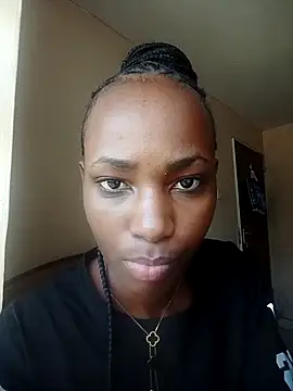 Snapshot of agnesmw chatting on September 24, 2025, 7:12 am agnesmw online show from September 24, 2025, 7:12 am