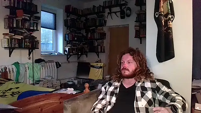 sunr1sa online show from October 31, 2025, 6:03 am