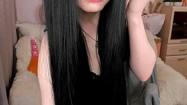 LisaMooore online show from February 1, 2026, 7:45 pm