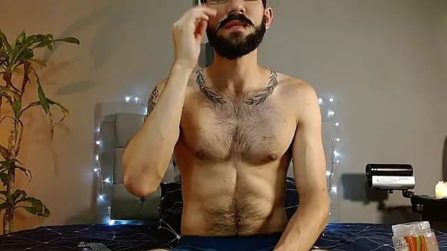 Snapshot of Mr_WhiteCock chatting on January 12, 2025, 9:08 pm Mr WhiteCock online show from January 12, 2025, 9:08 pm