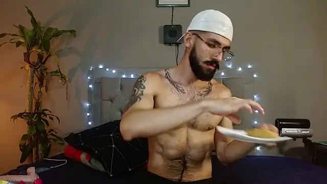 Snapshot of Mr_WhiteCock chatting on January 29, 2025, 12:43 am Mr WhiteCock online show from January 29, 2025, 12:43 am