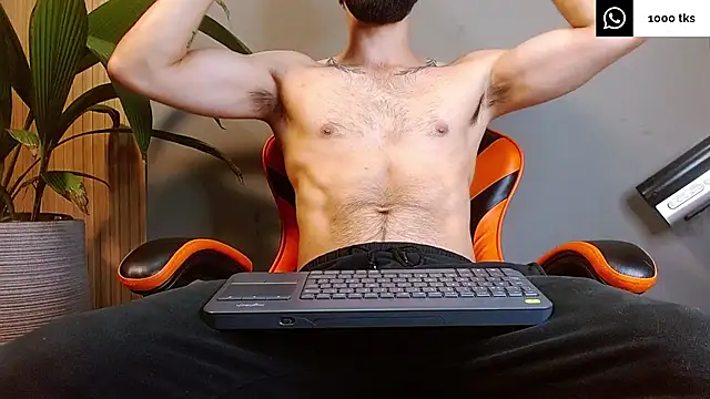 Snapshot of Mr_WhiteCock chatting on September 16, 2025, 12:00 am Mr WhiteCock online show from September 16, 2025, 12:00 am