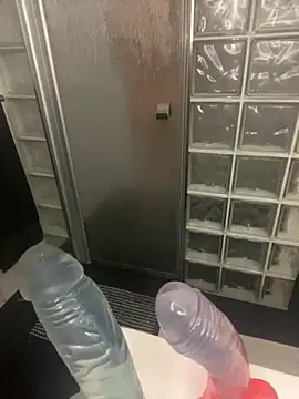 QueenMelissa80 online show from October 20, 2025, 5:13 pm