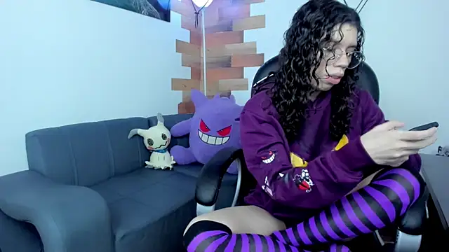 Angel Dust18 online show from January 28, 2025, 8:04 pm