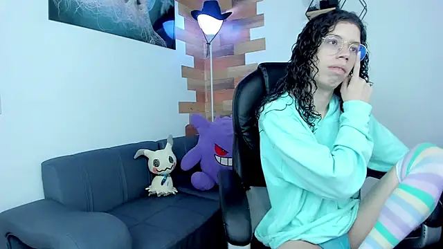 Angel Dust18 online show from February 3, 2025, 8:03 pm