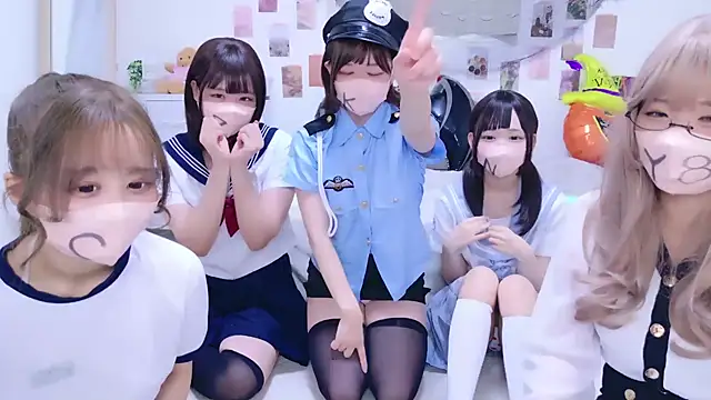 841 yayoi online show from November 1, 2025, 3:52 am