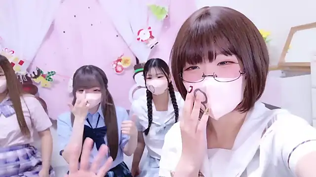 Snapshot of 841_yayoi chatting on December 21, 2025, 3:46 am 841 yayoi online show from December 21, 2025, 3:46 am