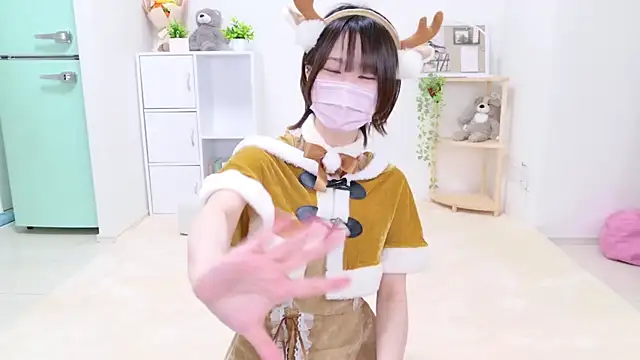 Snapshot of umi_umi_7 chatting on December 26, 2024, 1:21 pm umi umi 7 online show from December 26, 2024, 1:21 pm