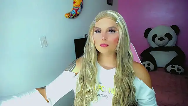 SweetKim21 online show from November 11, 2025, 2:44 am