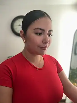 Snapshot of sukhakunis1 chatting on October 16, 2025, 2:18 pm sukhakunis1 online show from October 16, 2025, 2:18 pm