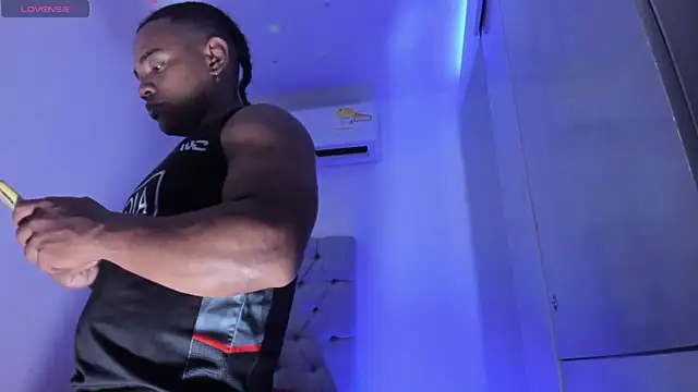 Snapshot of juande_24 chatting on September 23, 2025, 4:15 am juande 24 online show from September 23, 2025, 4:15 am