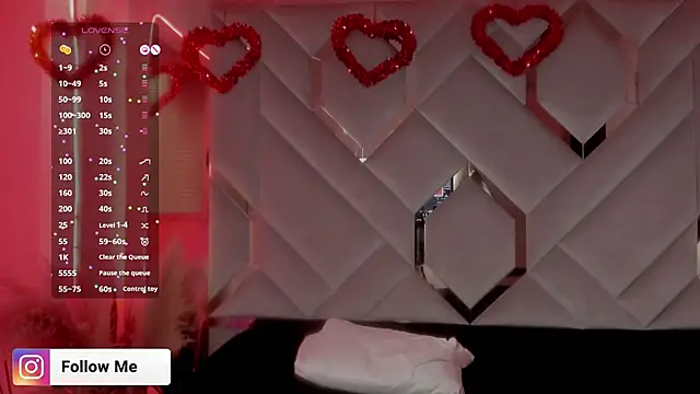 Snapshot of Sara_Foxx1 chatting on February 18, 2026, 7:54 pm Sara Foxx1 online show from February 18, 2026, 7:54 pm