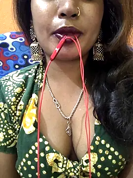 jasss-11 online show from November 25, 2025, 6:08 pm