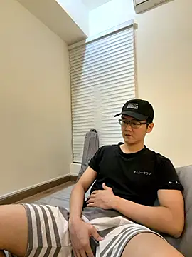 Snapshot of ori6 chatting on January 11, 2026, 3:06 pm ori6 online show from January 11, 2026, 3:06 pm