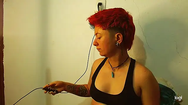 tomboyblue online show from January 16, 2025, 12:31 pm