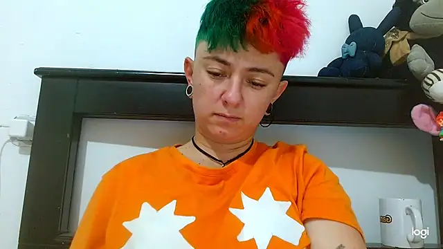 tomboyblue online show from February 16, 2025, 4:21 pm