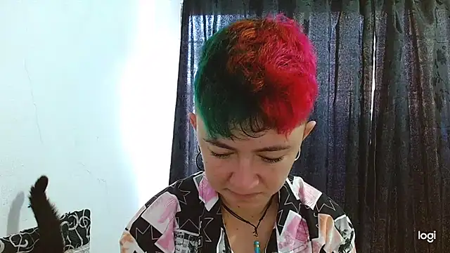 tomboyblue online show from February 26, 2025, 3:19 pm