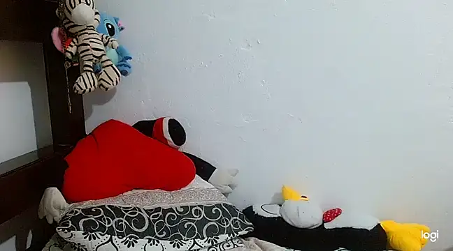 tomboyblue online show from March 1, 2025, 2:13 pm